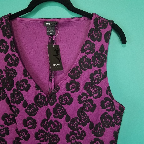 Torrid Floral Peplum Top - Picture 6 of 8